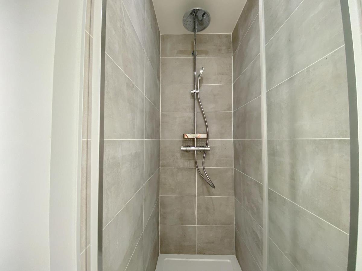 Studio Ora - 22M² - Climatise Avec Balcon Privatif Bassens  Ngoại thất bức ảnh